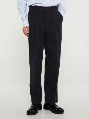 Benn Relaxed Pleated Trousers in Black