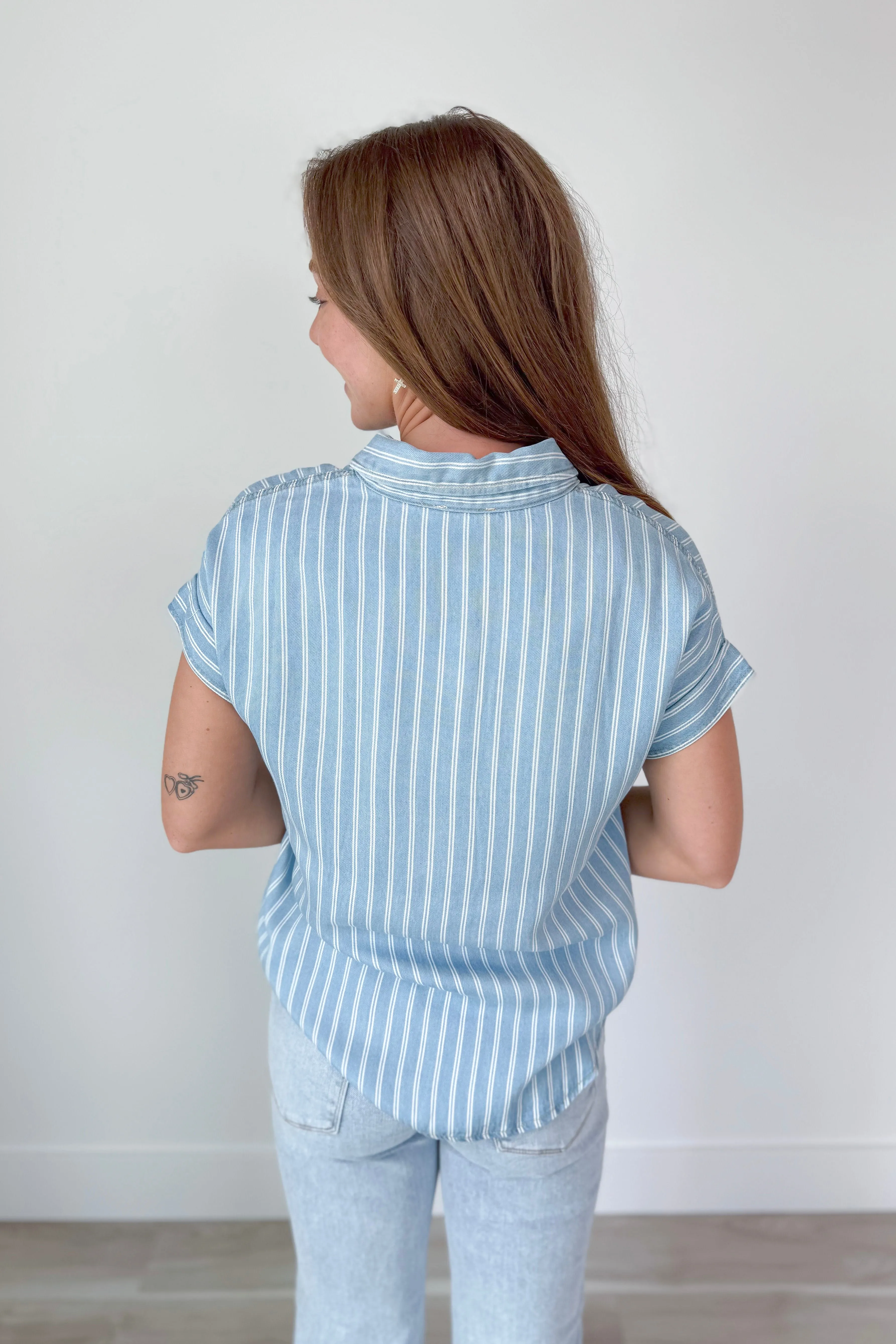 Sunday Charm Top